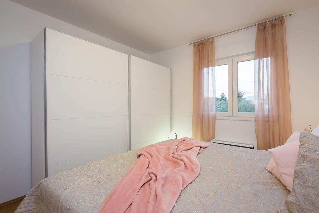 The Adriatic Pearl Split Apartment โปดสตรานา ภายนอก รูปภาพ